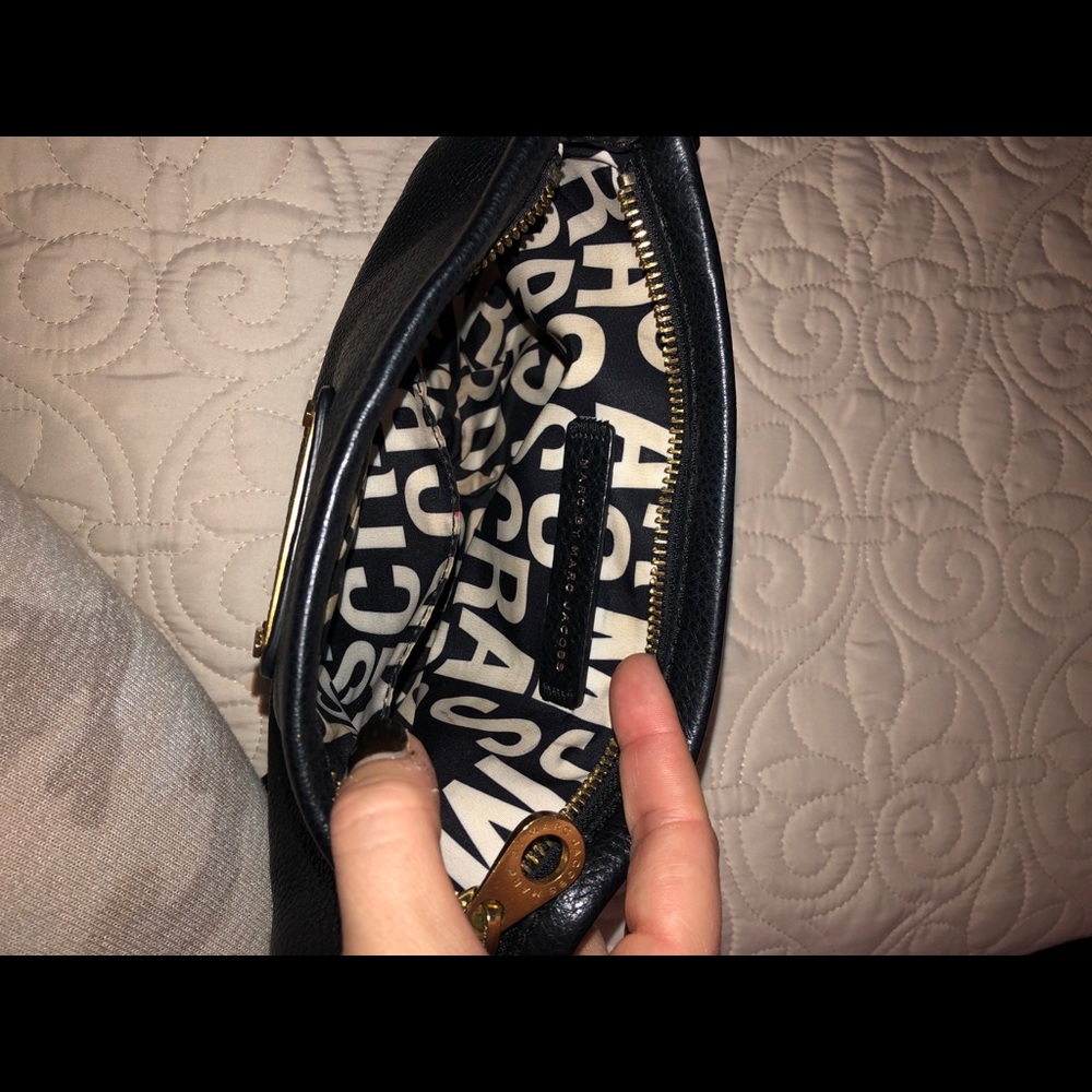Marc Jacobs Classic Black Leather Q Percy Bag - Picture 8 of 12